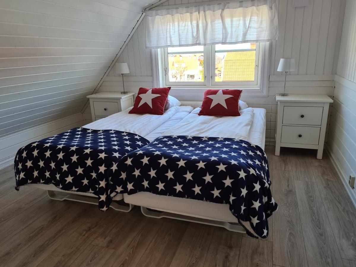 Missionshuset Bed & Breakfast Sandhamn Exterior foto